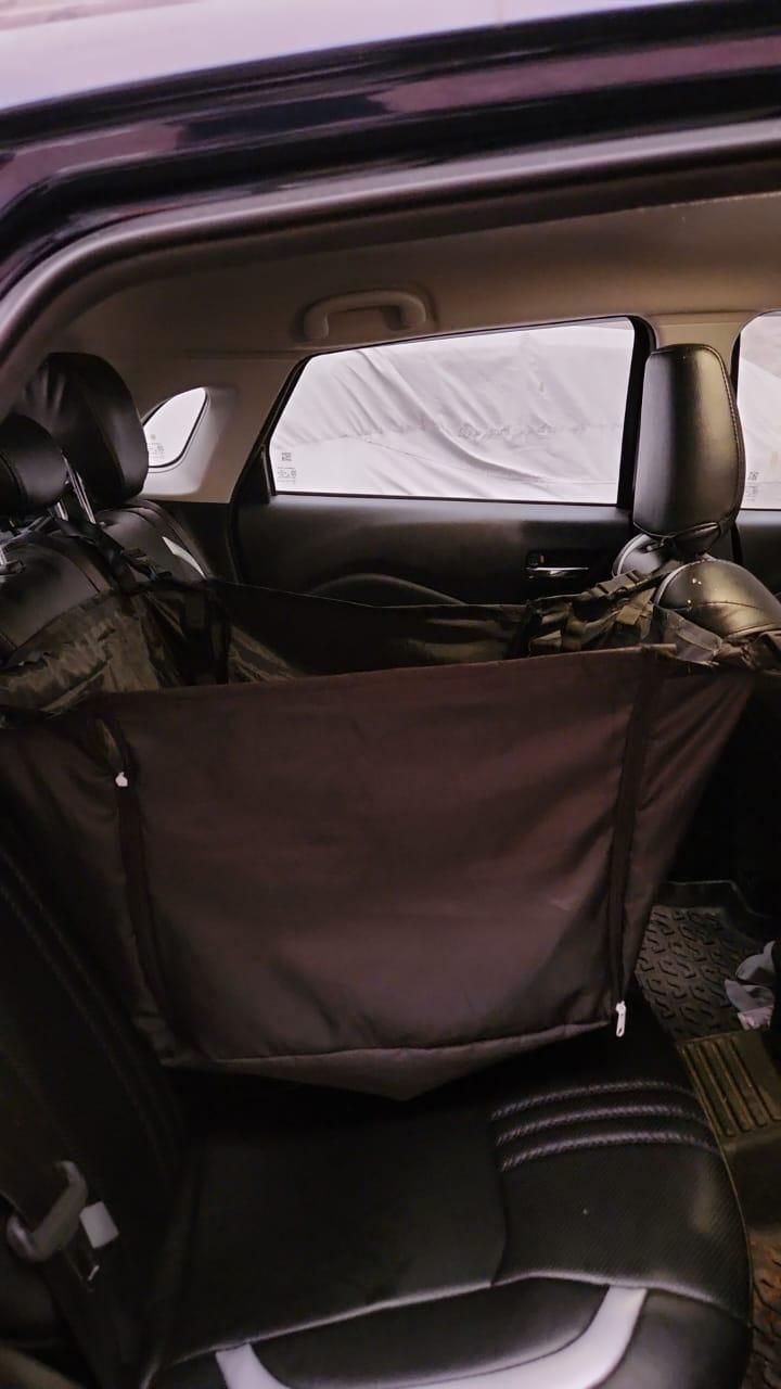 Waterproof Dog Car Seat for Medium & Large Dogs – Comfortable & Secure Travel Booster