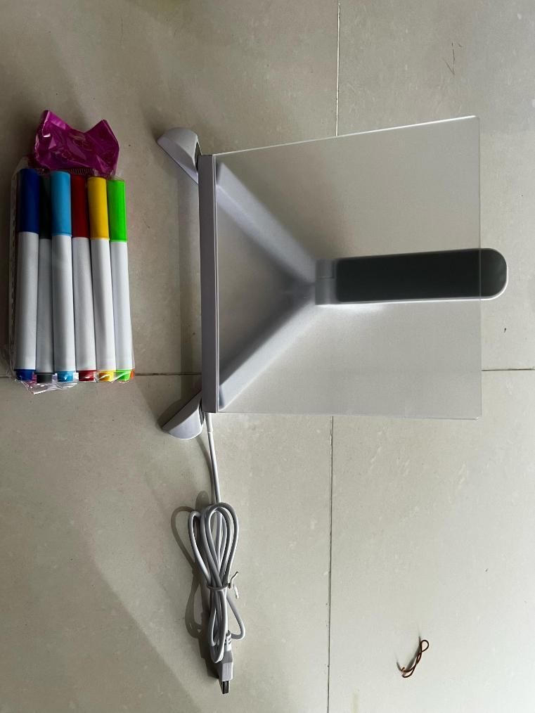 3D LED Light Writing Board with Stand & Markers